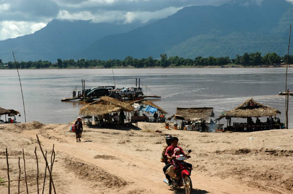 NachKhongIsland002