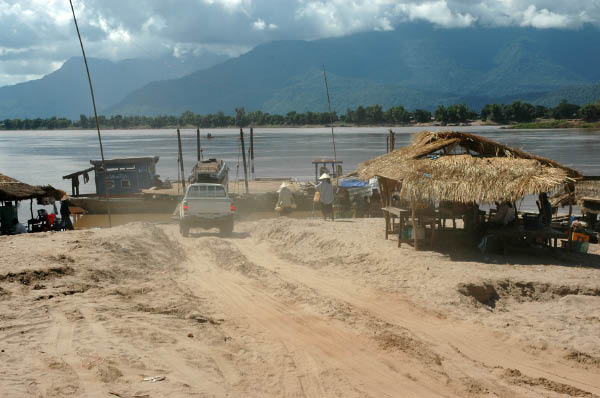 NachKhongIsland007