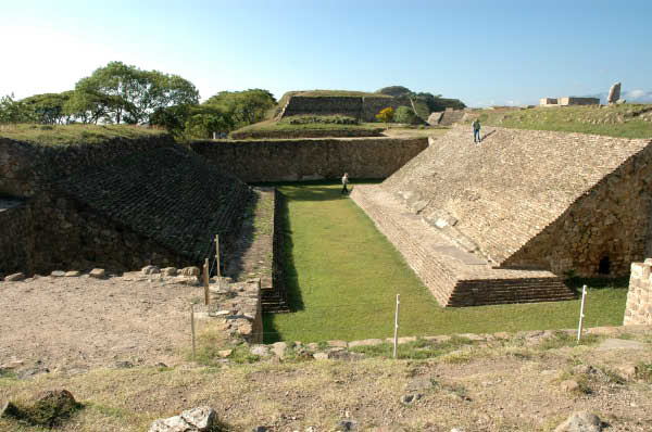 Monte Alban003