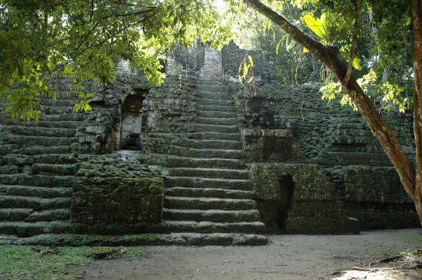 Tikal051